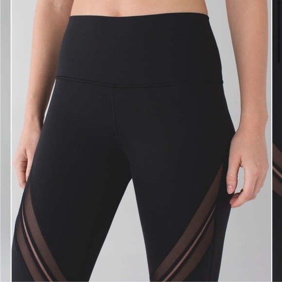 Lululemon High Times Metta Leggings - Black | size 6 | #077 - Picture 4 of 6